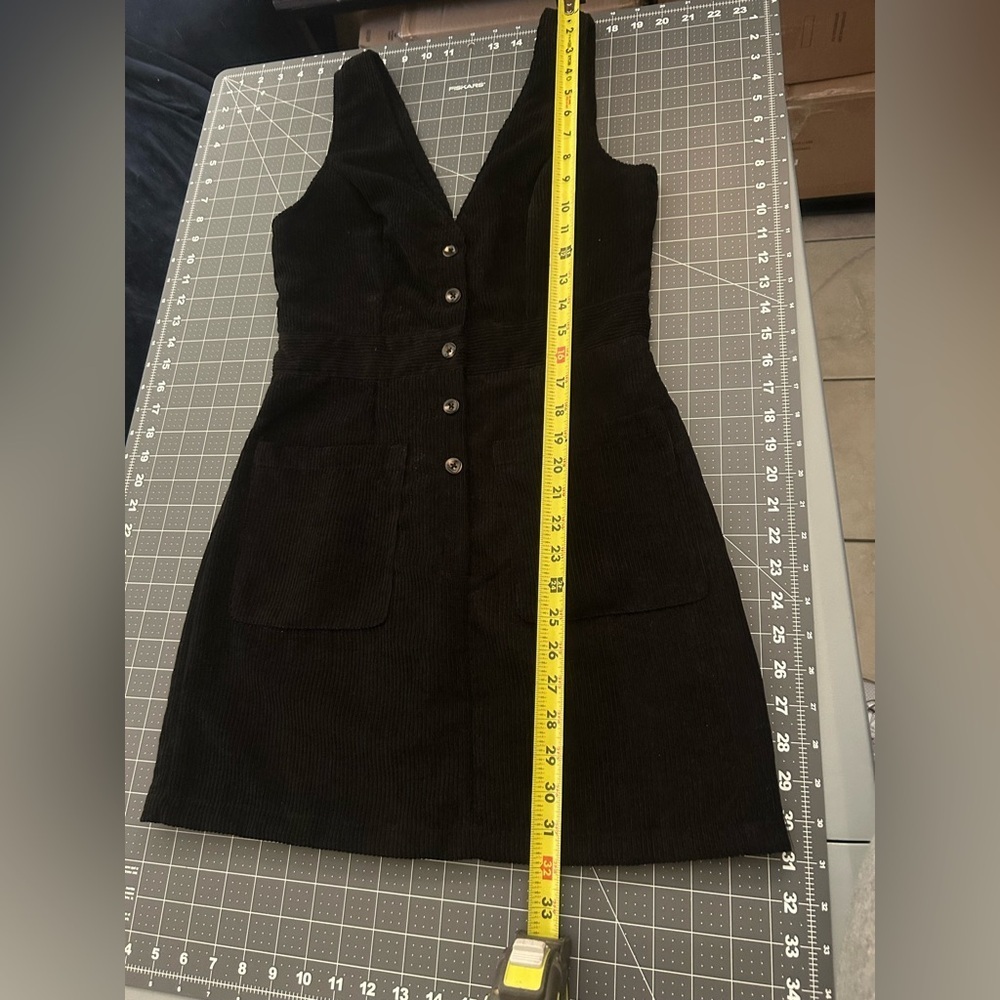SHEIN Elegant Black Corduroy Mini Dress